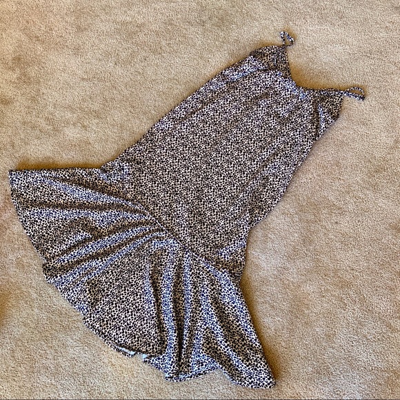 Urban Outfitters Gianna Leopard Print Midi Dress - Picture 6 of 6